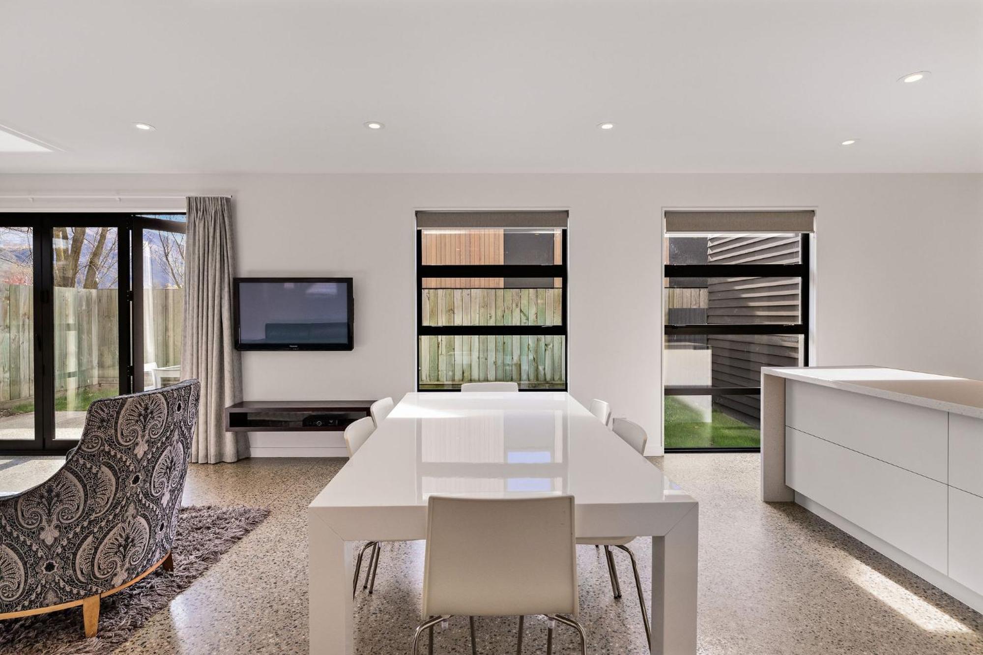 Apartments On Upton Wanaka Dış mekan fotoğraf